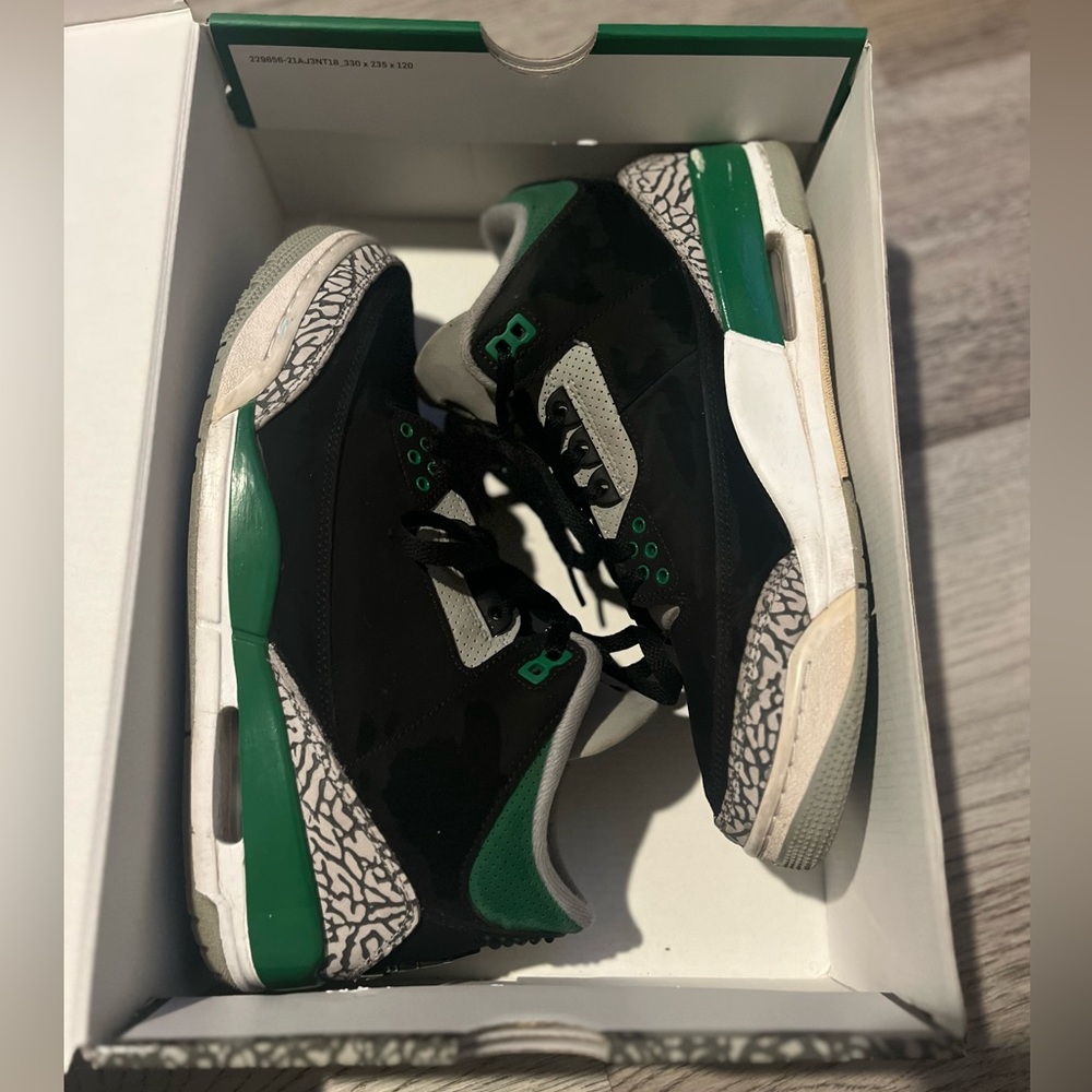 Men’s Jordan 3 Retro Pine Green